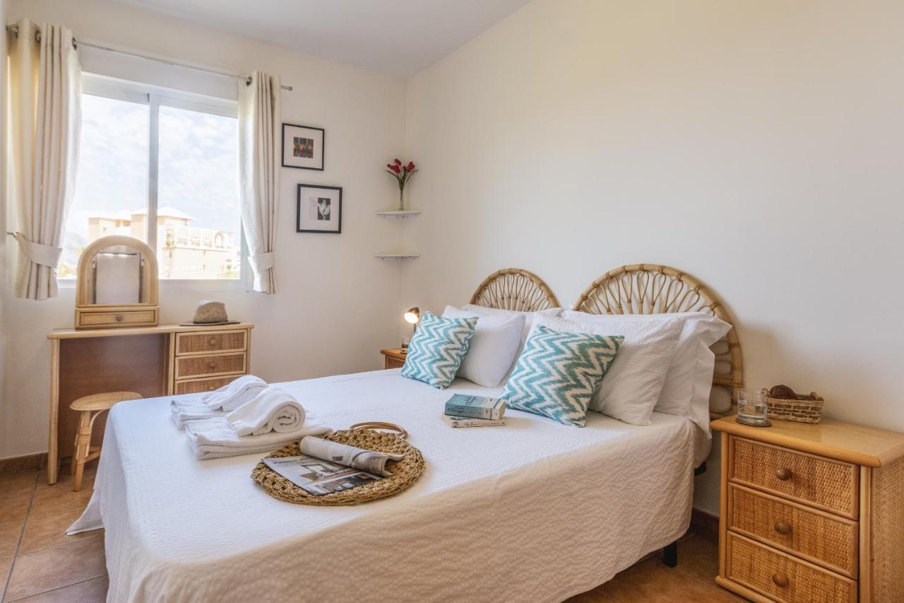 Blue Marlin Apartment Balcon del Mar ภายนอก รูปภาพ